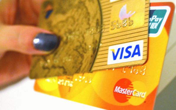 美国信用卡可以充q币吗